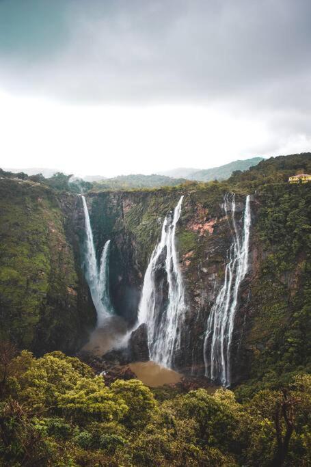 Kamanabillu Homestay, For Jog Falls Travellers Siddapur Екстериор снимка